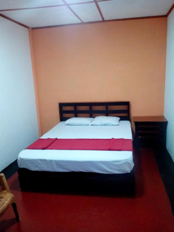 Lily Adam'S Peak Bed & Breakfast Nallathanniya Exterior foto